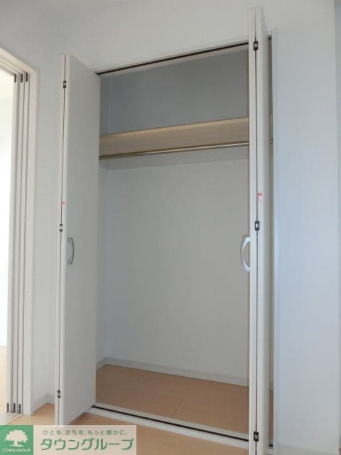 ツリーフィールド幕張の物件内観写真