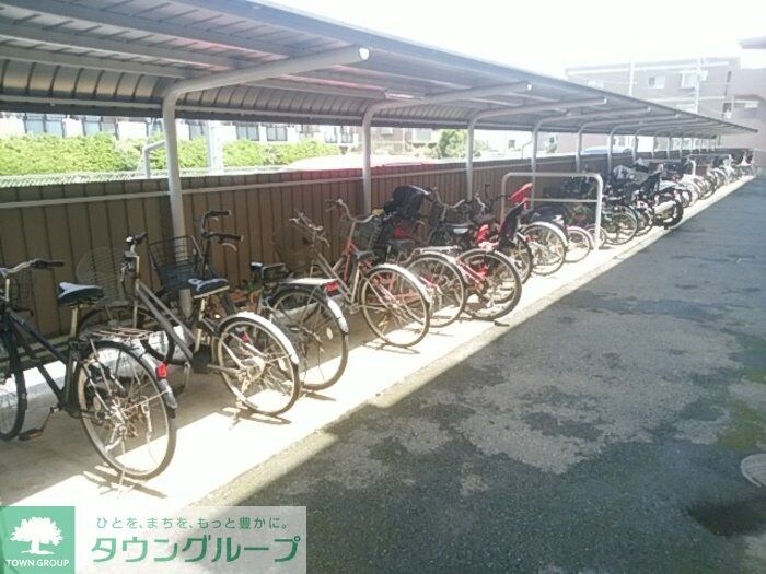 ルーチェ緑が丘　Bの物件内観写真