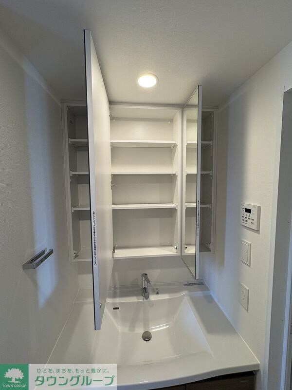 センチュリー千葉みなとの物件内観写真