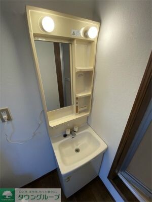 プラザ・ドゥ・アリーナの物件内観写真