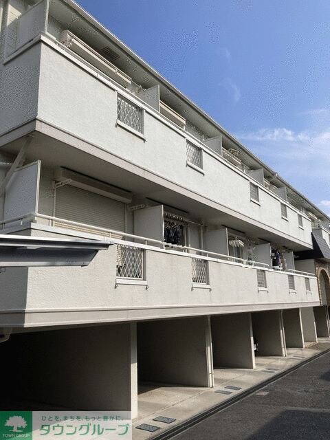 セントラル１４の物件外観写真