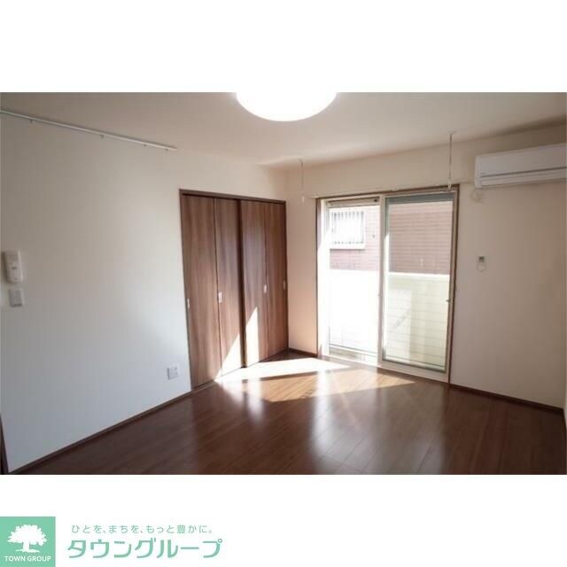 グリーンゲイブルズの物件内観写真