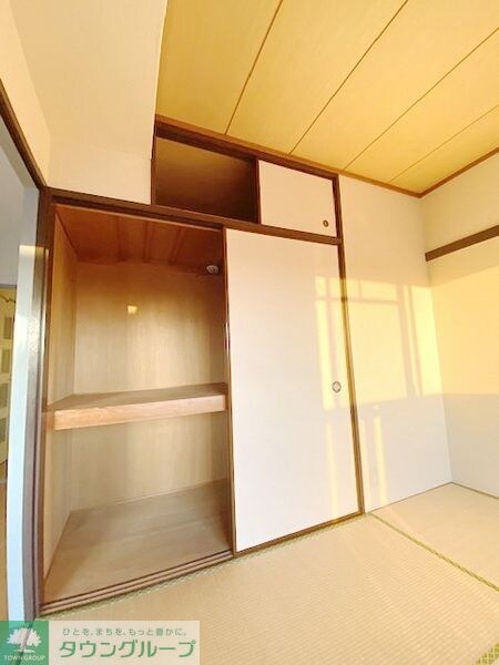 フローライト市川の物件内観写真