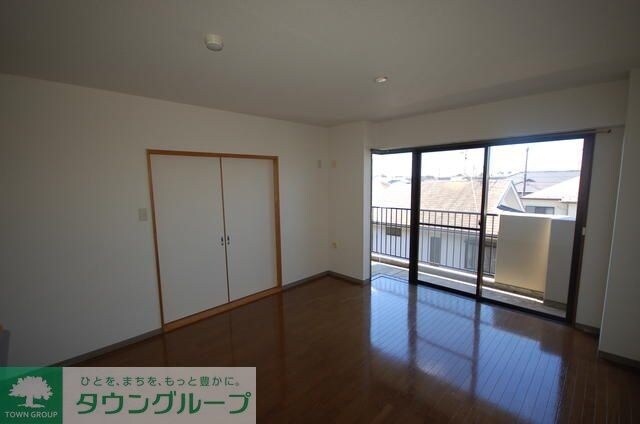 ベルグプレシャデス船橋の物件内観写真