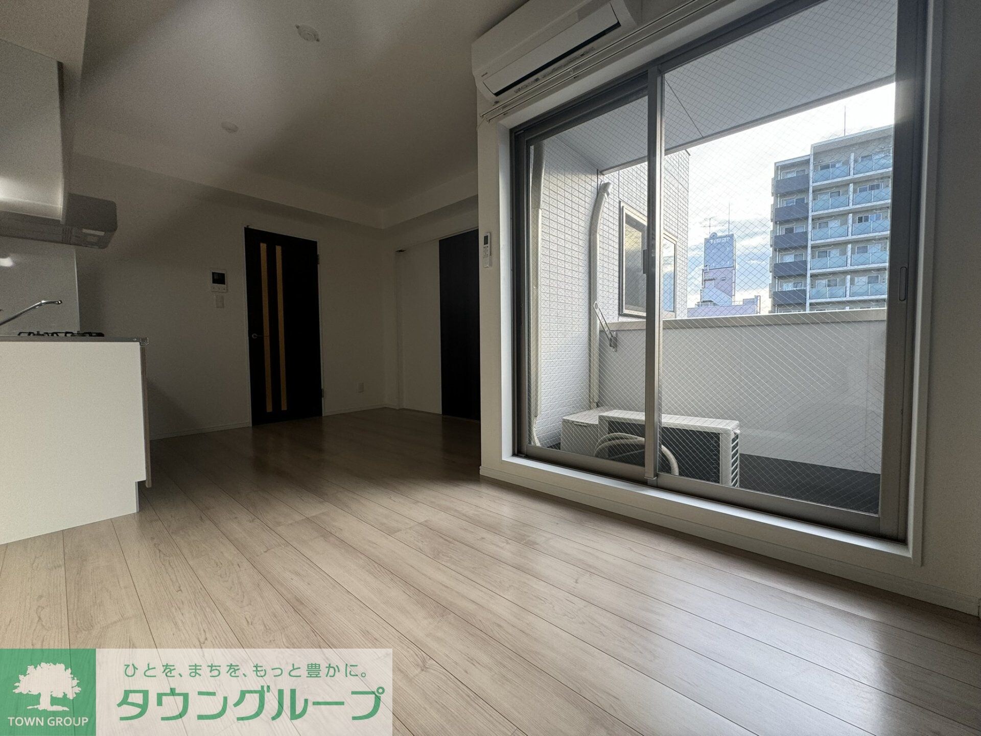 トスティナ新宿の物件内観写真