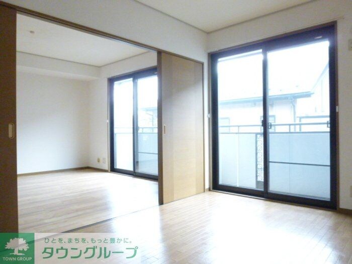 メゾンエトワールの物件内観写真