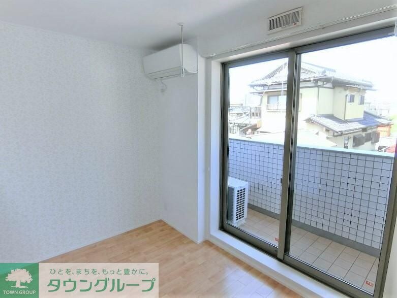 ミキハウスＮo.IIの物件内観写真