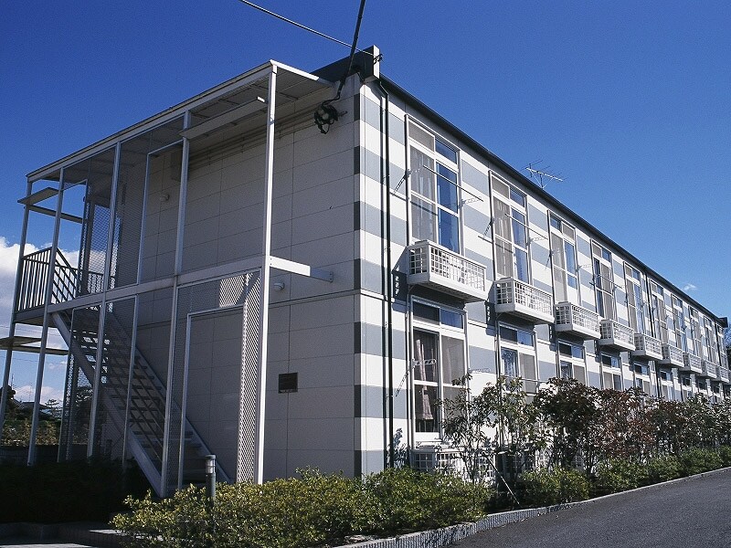 レオパレス栗橋の物件外観写真