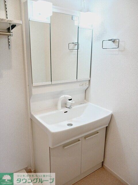 サニー　ウエストの物件内観写真