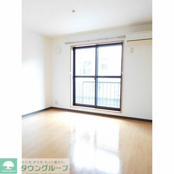 エステイトＢ東岩槻の物件内観写真