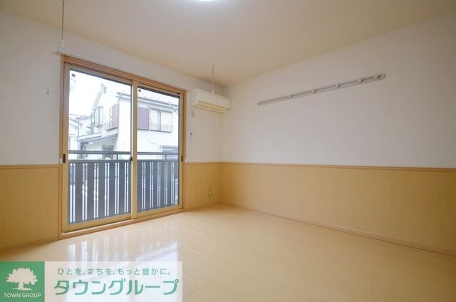 リビングタウン三橋の物件内観写真