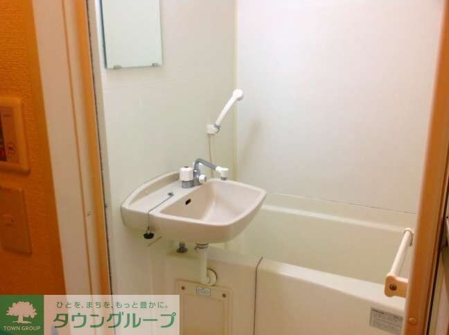 レオパレスレヴ　メゾンの物件内観写真