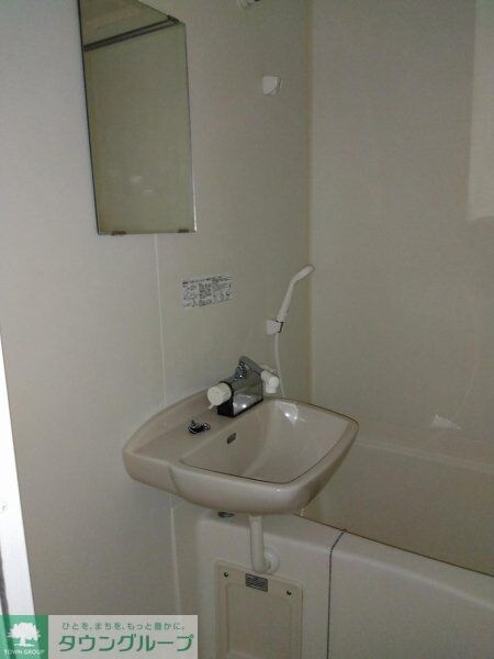 レオパレスプチドムール　サカエの物件内観写真