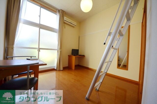 レオパレスイーストVの物件内観写真