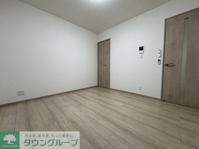 ウエストガーデン幸手中IIIの物件内観写真