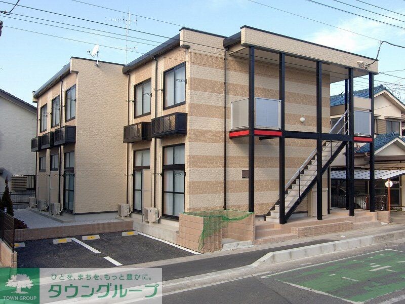 レオパレスＡＫＡＳＥの物件外観写真