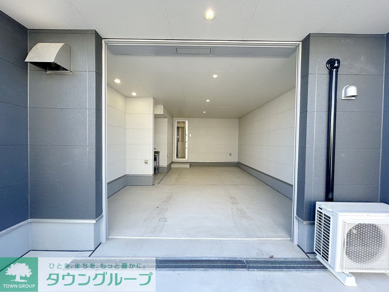 ガレージハウス久喜青毛の物件内観写真