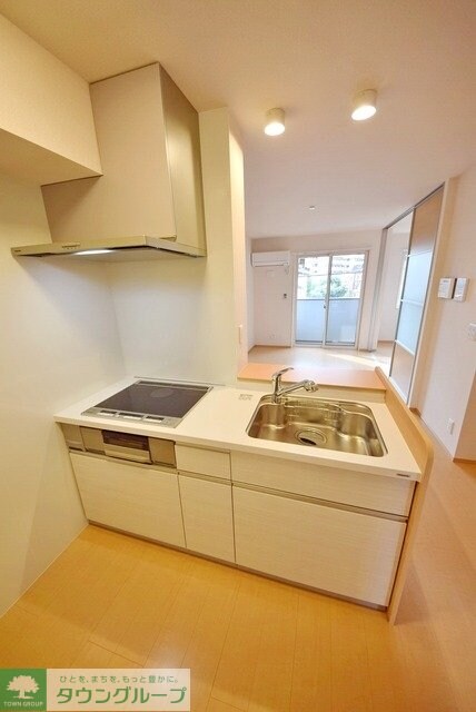 シャイン・カワナベの物件内観写真