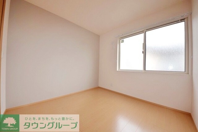 シャイン・カワナベの物件内観写真