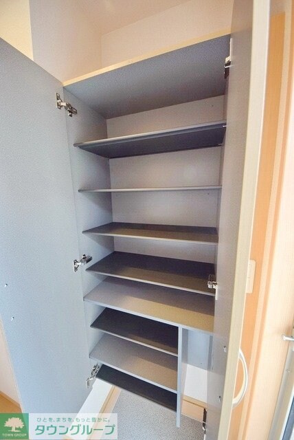 シャイン・カワナベの物件内観写真