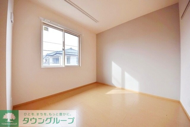 シャイン・カワナベの物件内観写真