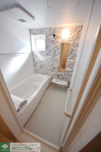 シャイン・カワナベの物件内観写真