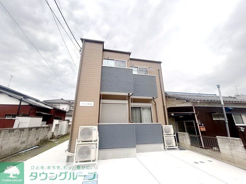 ソラーレ春日部の物件外観写真