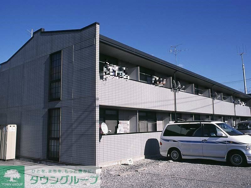 レオパレスリブェールの物件外観写真