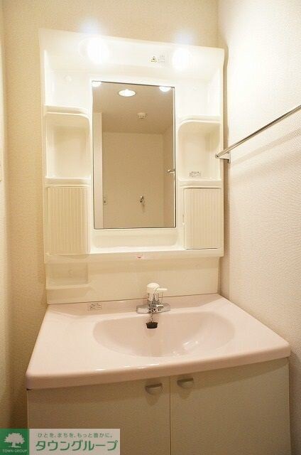 ＣＯＵＲＴーＹＡＲＤ三橋公園Ｄの物件内観写真