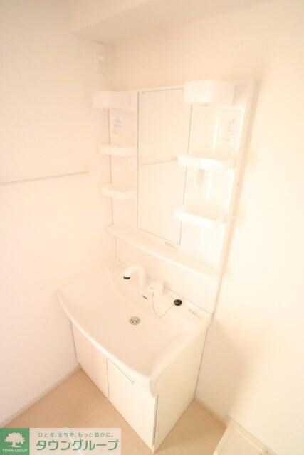 レジェンド１３の物件内観写真