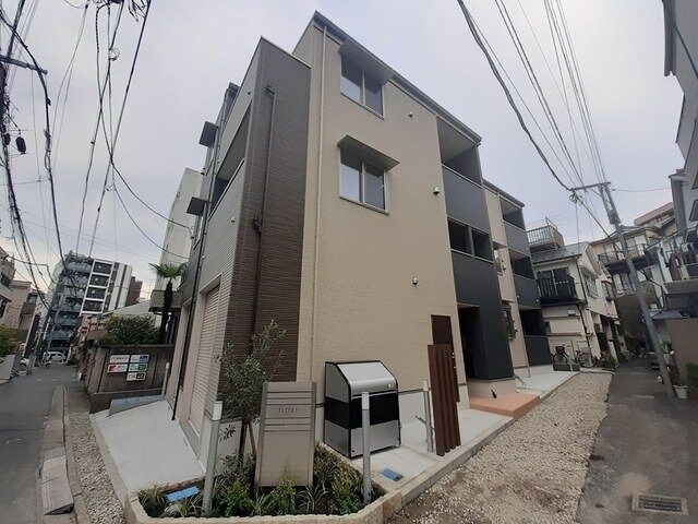 フィオーレの物件外観写真