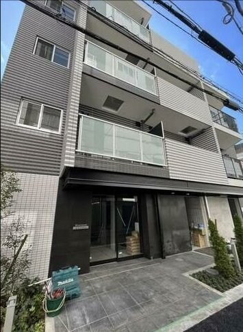 Ｓｉｌｖｅｒ　Ｗｏｏｄ　ＫＡＳＵＧＡの物件外観写真