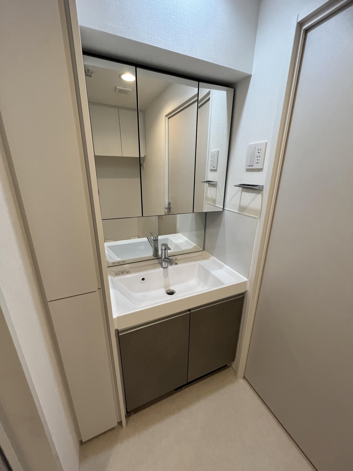 アジールコート山手動坂の物件内観写真