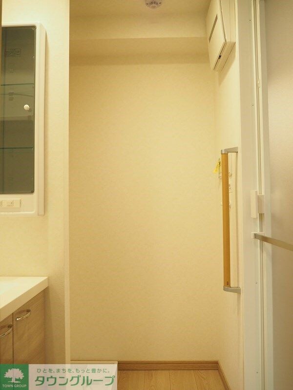 ルーブル高島平の物件内観写真