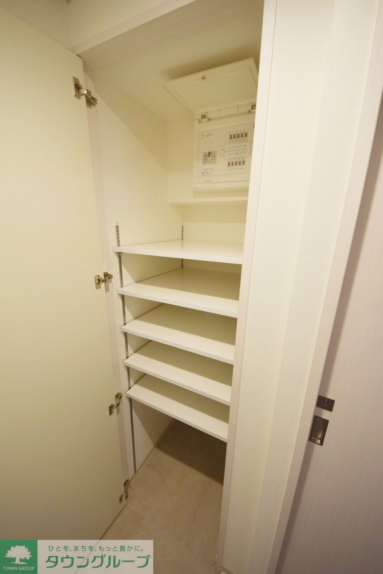 ドゥーエ入谷Iの物件内観写真