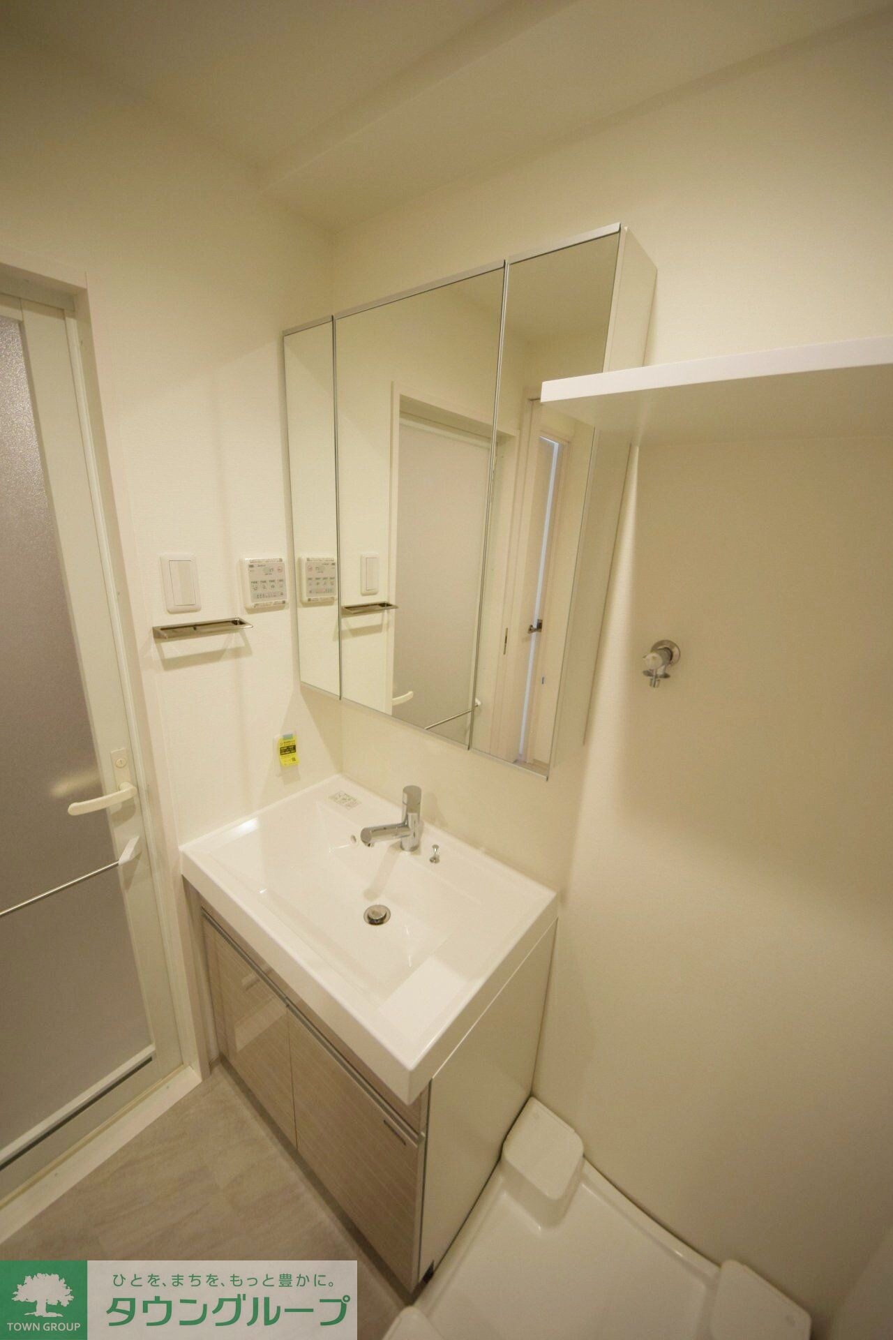 ドゥーエ入谷Iの物件内観写真