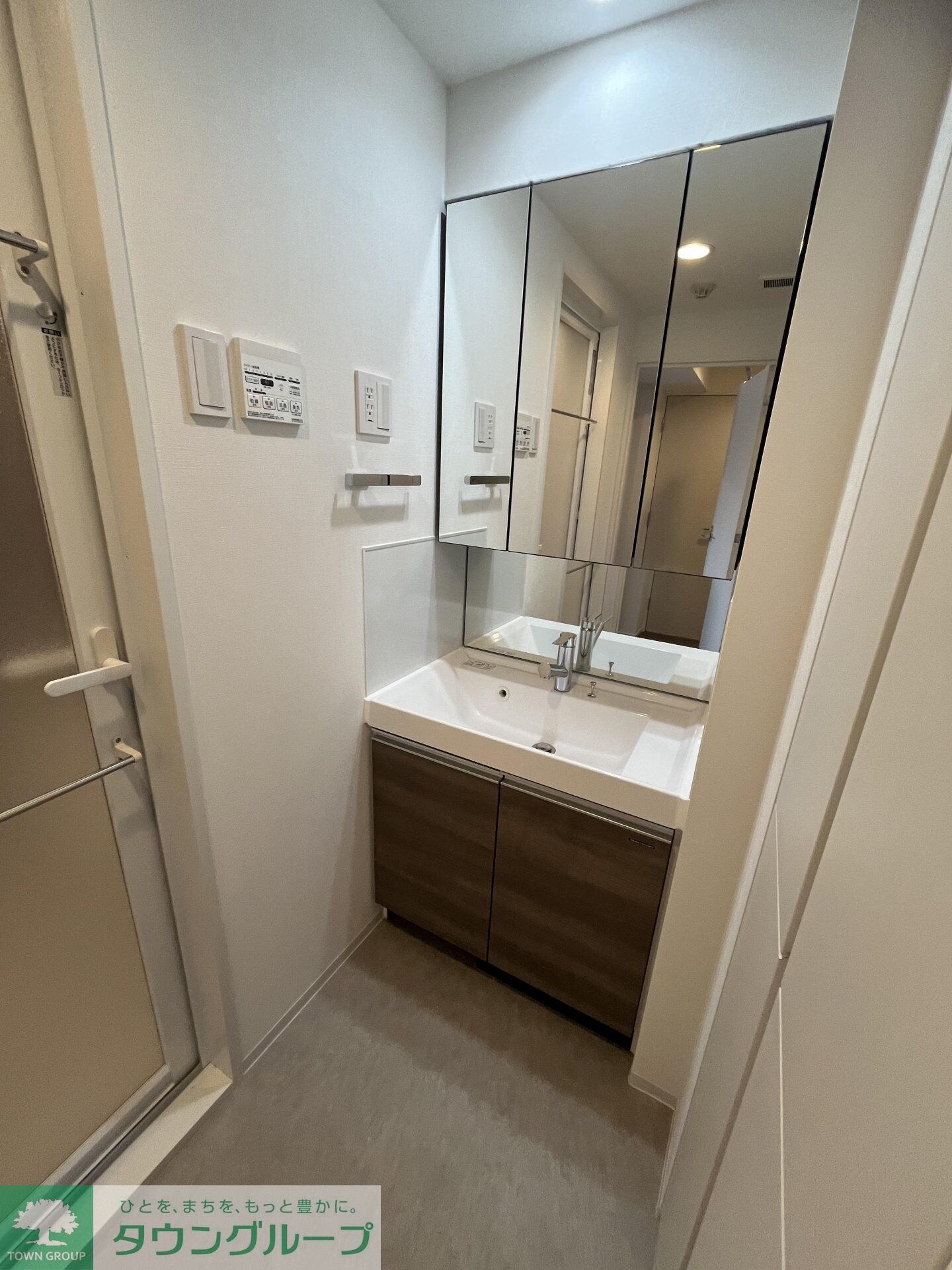 アジールコート山手動坂の物件内観写真