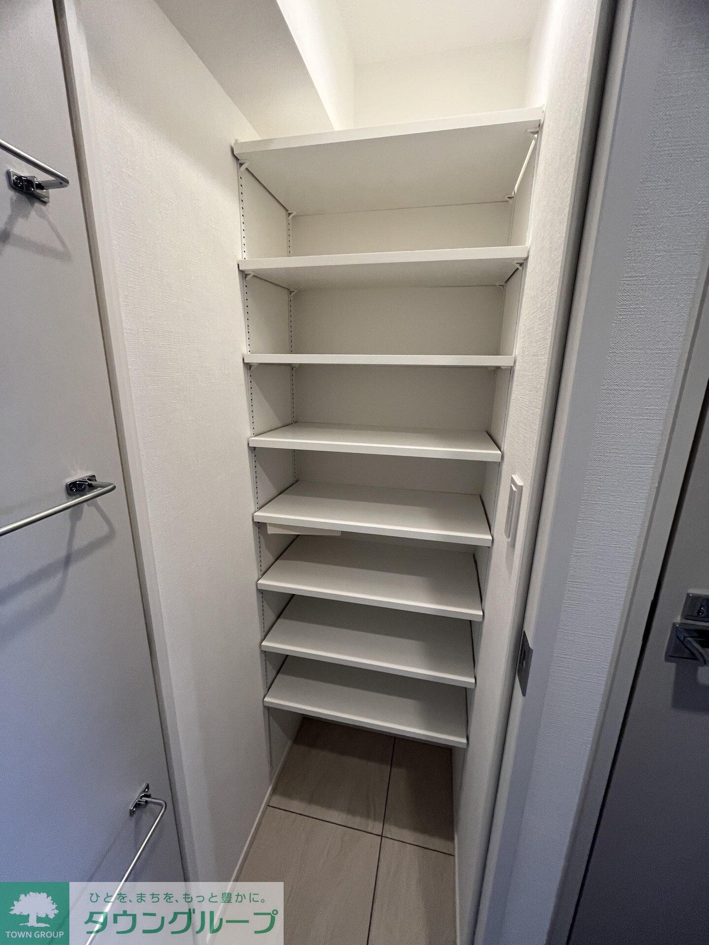 アジールコート山手動坂の物件内観写真