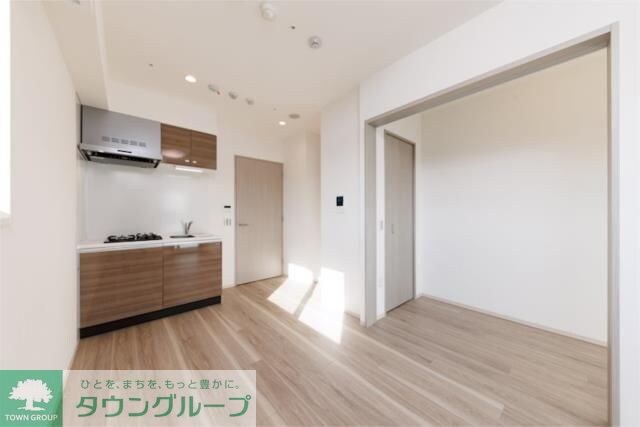 ドゥーエ入谷IIの物件内観写真