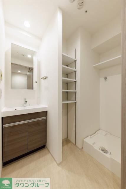 ドゥーエ入谷IIの物件内観写真