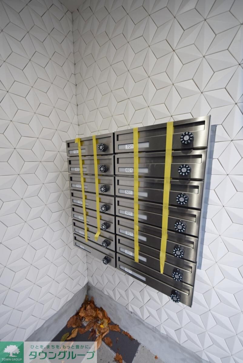 ヒルズ東日暮里の物件内観写真