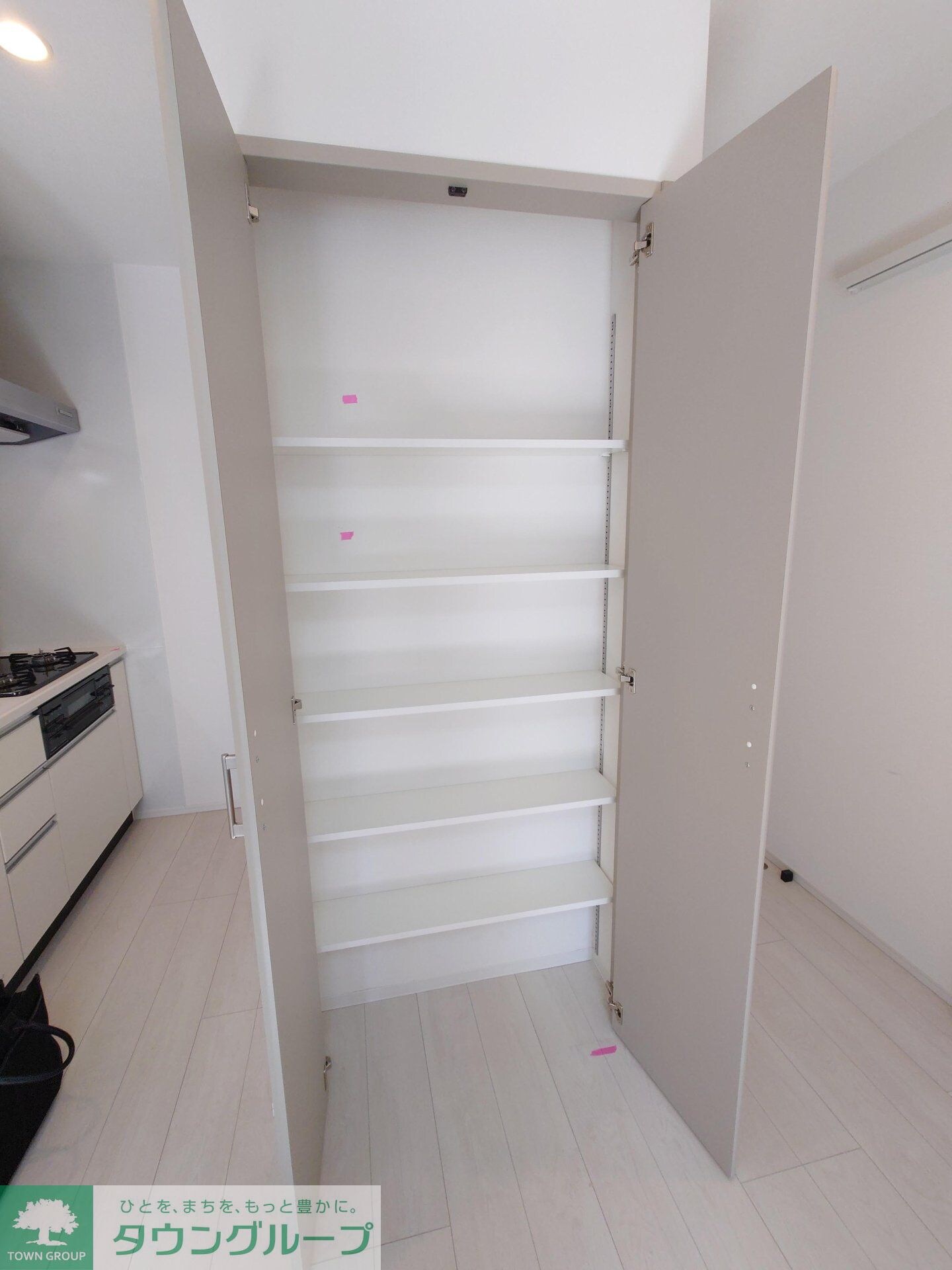 ワンルーフレジデンス台東根岸の物件内観写真