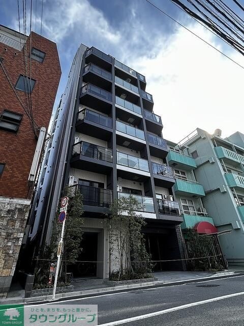 クレストコート新宿山吹町の物件外観写真