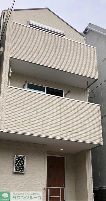 東池袋戸建住宅の物件外観写真