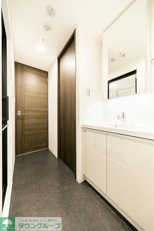 ミリアレジデンス新宿御苑の物件内観写真