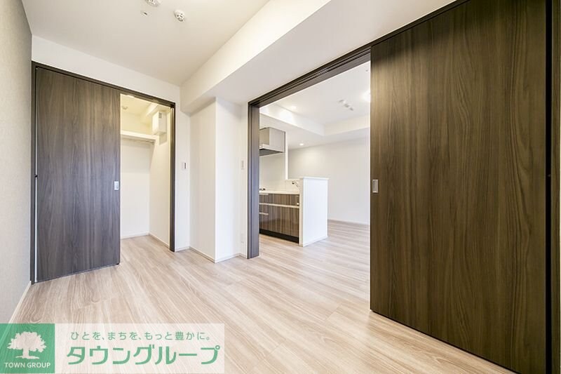 ミリアレジデンス新宿御苑の物件内観写真