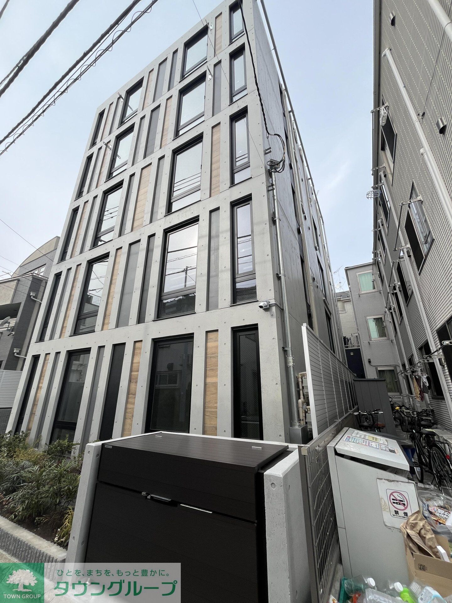 レピュア池袋本町レジデンスの物件外観写真