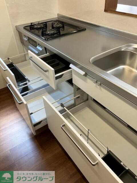 ラ　レジデンス　シックの物件内観写真