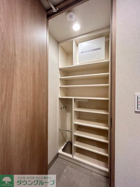 ジオ市谷仲之町の物件内観写真