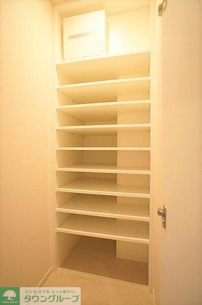 プライムメゾン早稲田通りの物件内観写真